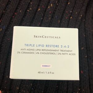 SkinCeuticals Triple Lipid Restore